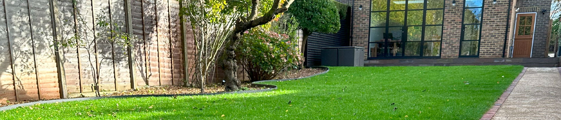 landscape gardener surbiton